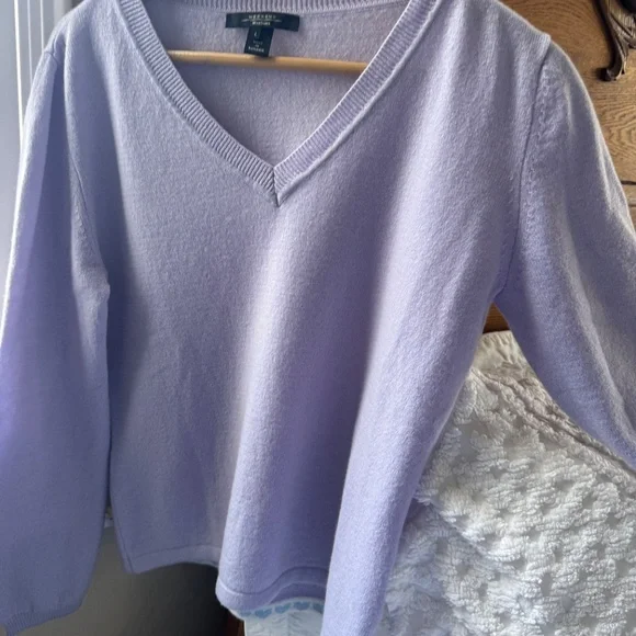 Weekend Max Mura Lavender V-Neck Cashmere Sweater Size L NWOT - Picture 1 of 11